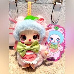 Authentic-Liila’ s V4 - Liila’s Chef Kitten plush keychain and decoration